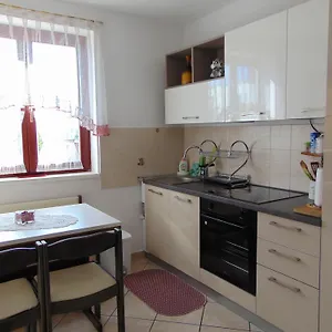 Appartamento Dendy, Pola